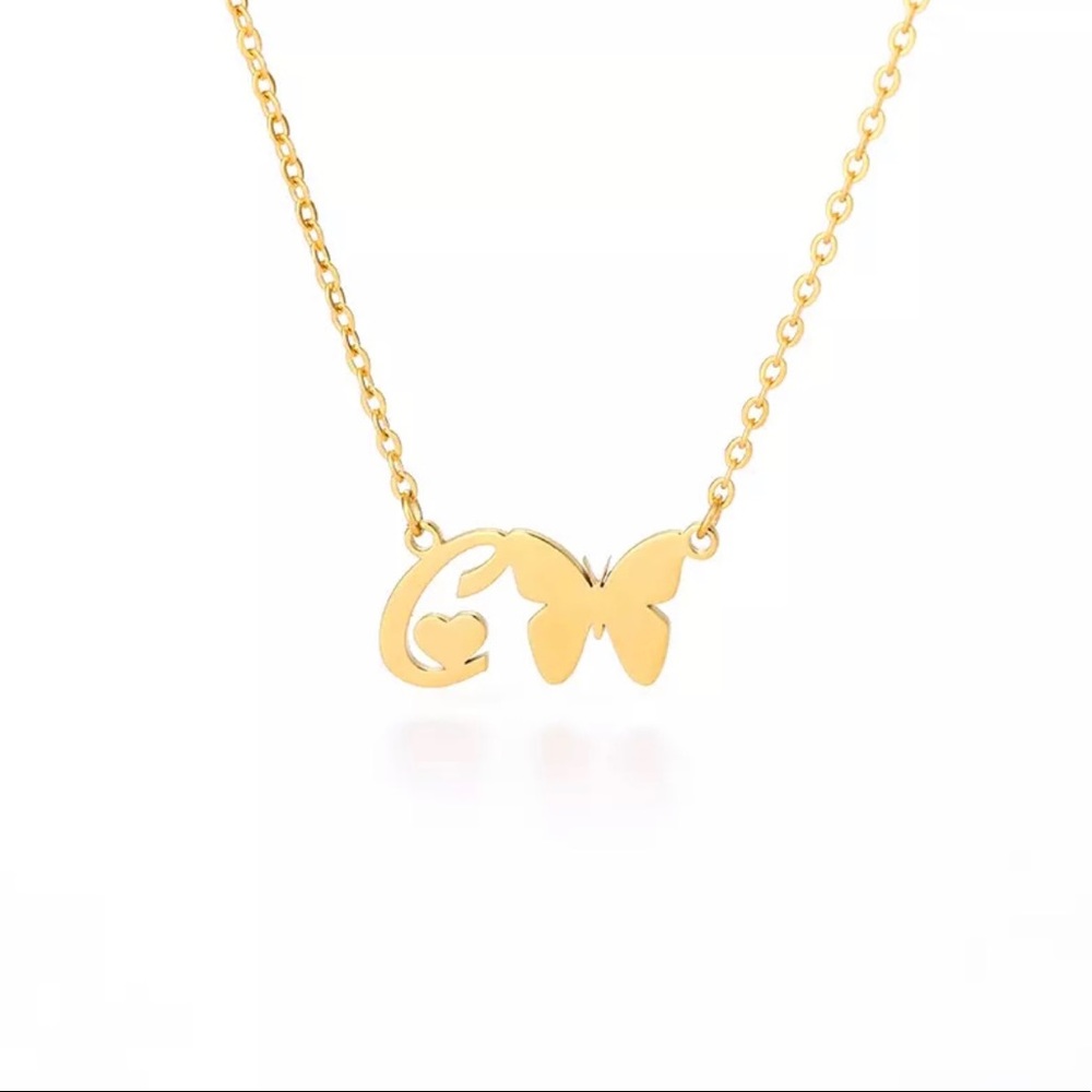 INITIAL LETTER “C” NECKLACE